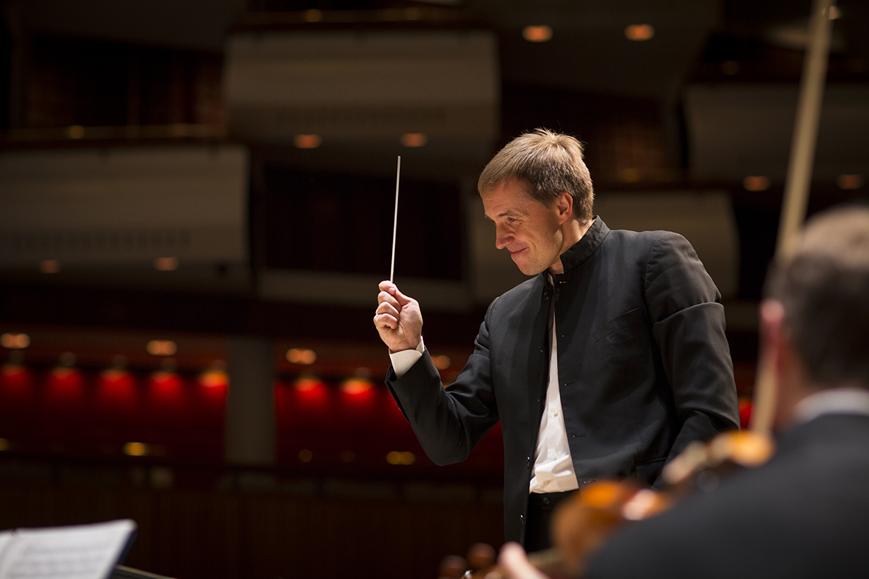 An image of Vasily Petrenko. Credit Ben Wright and Royal Philharmonic Orchestra