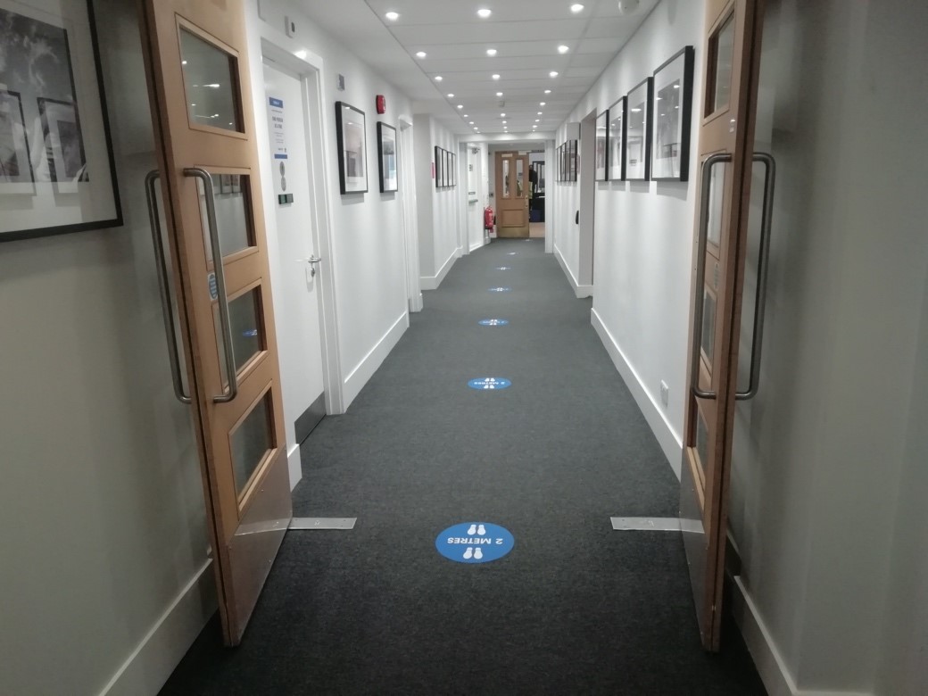 corridor_abbey_road_studios.jpg